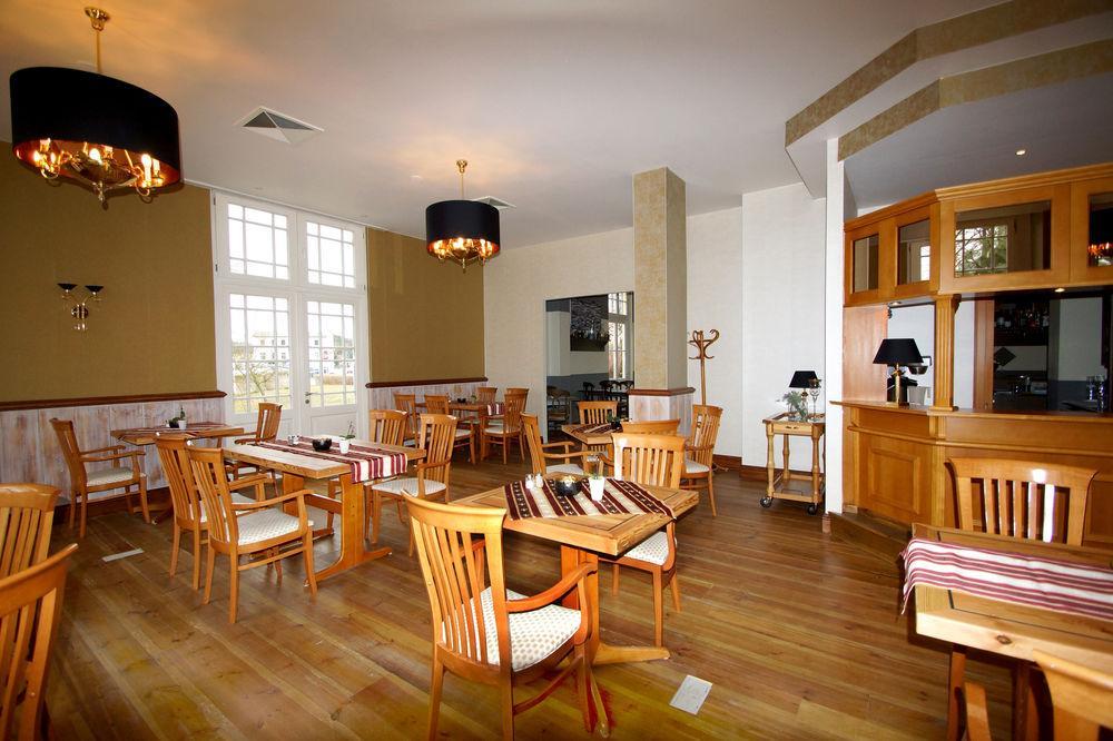 Meeressterne Hotel Idyll Am Wolgastsee Корсванд Екстериор снимка