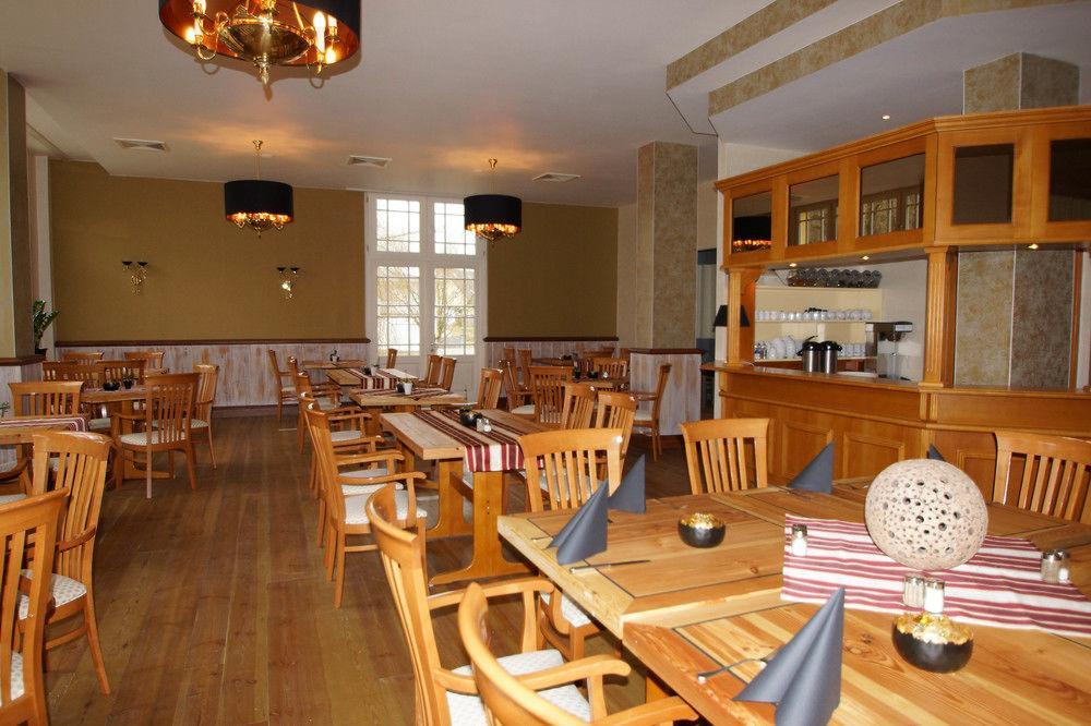 Meeressterne Hotel Idyll Am Wolgastsee Корсванд Екстериор снимка