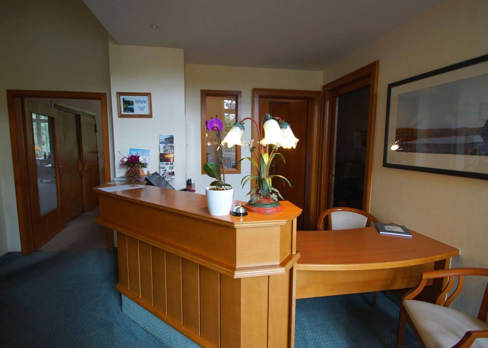 Meeressterne Hotel Idyll Am Wolgastsee Корсванд Екстериор снимка